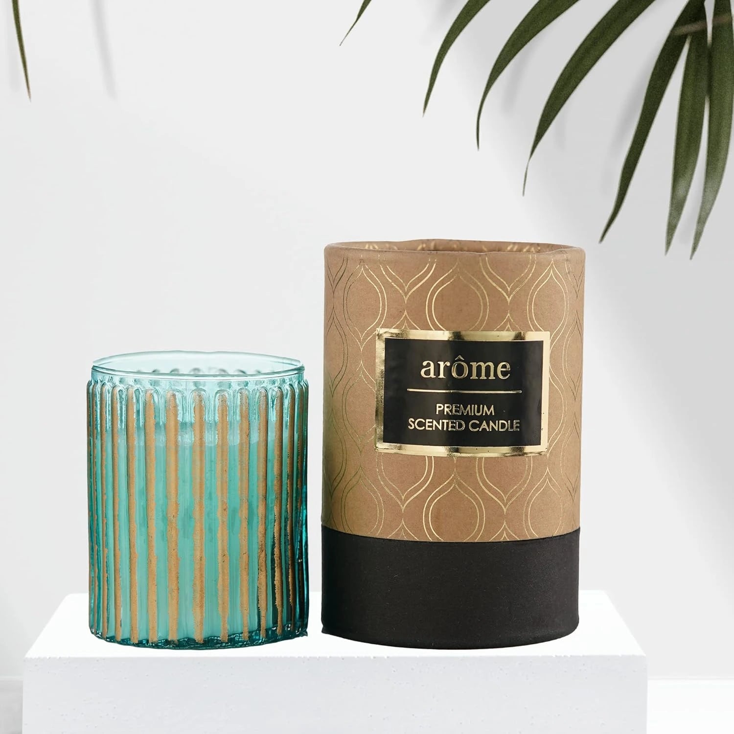 AROME Striped Sunset Glass Jar Scented Candle (Sea Spray and Melon) 250gms